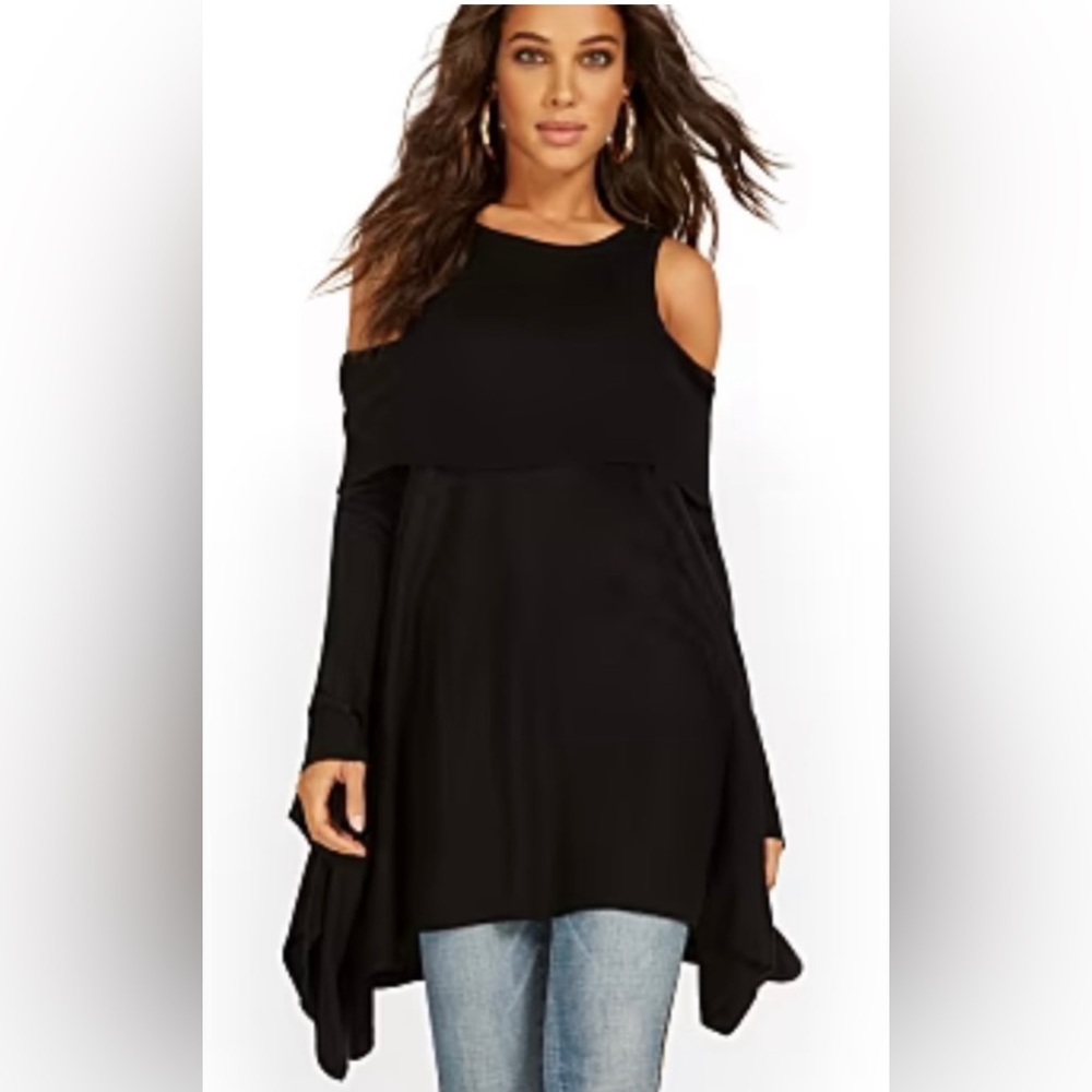 🍃(18) NY&CO Women’s Cold-Shoulder, Hankerchief Hem Sweater, Sz. XL